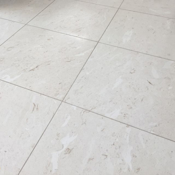 Płytka kamienna wapień Belleza szczotkowany 61x61x1,2 cm